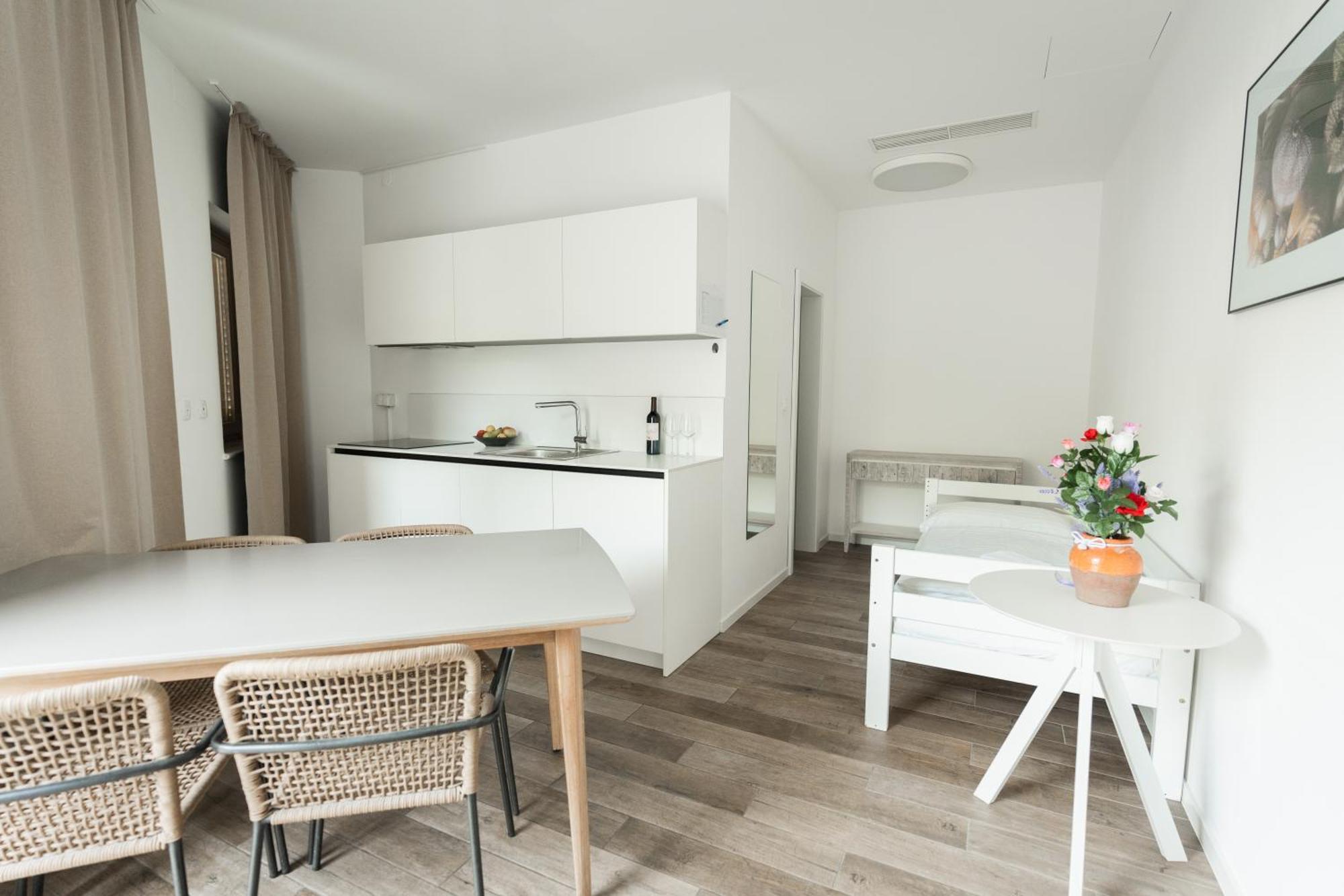 Rezidenca Ortus Hotel Ankaran Buitenkant foto